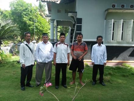 Pamong Desa Patalan Silaturahmi ke Keluarga Mantan Pamong Desa Patalan