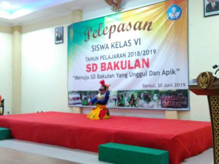 Pelepasan siswa kelas VI SD Bakulan