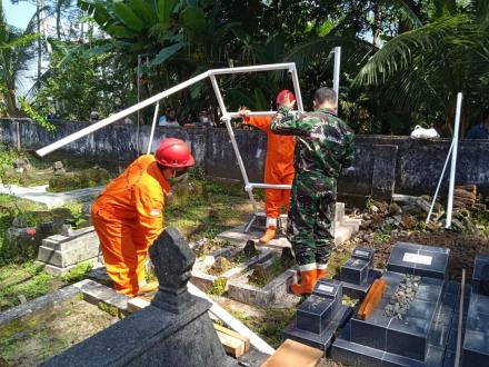 Persiapan pemakaman dengan standart Covid-19