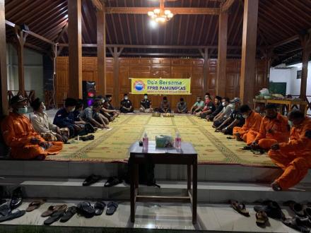 Rapat Koordinasi dan Do'a Bersama Satgas Covid-19 Patalan bersama FPRB PAMUNGKAS Patalan