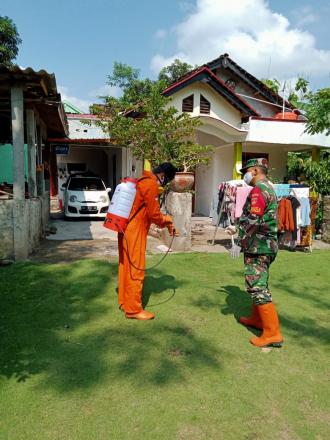 Sprying desinfektan di Dusun Butuh dan Shelter Kalurahan