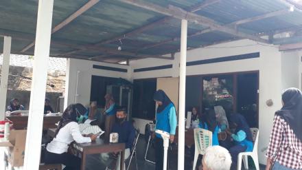 Giat Posyandu Edelweis Dusun Bakulan Kulon