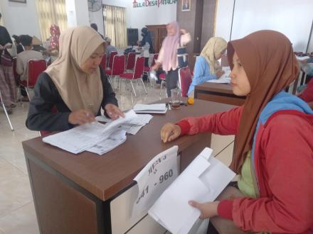 Pembagian Beras Bantuan CPP Bulan Agustus