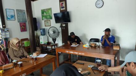 Lurah dan Perangkat Kalurahan Patalan Turun Langsung, Dorong Warga Giatkan PSN di Padukuhan Ketandan