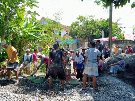 Pengecoran Jalan di Padukuhan Boto, Membangun Infrastruktur dengan BKK Kalurahan