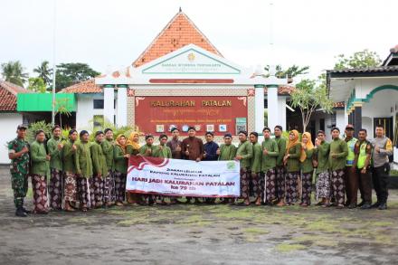 Mempererat Tali Sejarah: Pamong Kalurahan Patalan Gelar Ziarah Leluhur dalam Rangka Hari Jadi ke-79