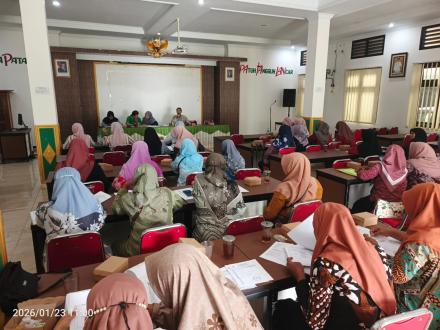 Perkuat Sinergi Kesehatan Masyarakat, Kader Posyandu Patalan Gelar Pertemuan Rutin
