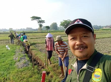 Angkat Walet di Ketandan dan Bakulan Kulon: Wujud Gotong Royong Melestarikan Lingkungan